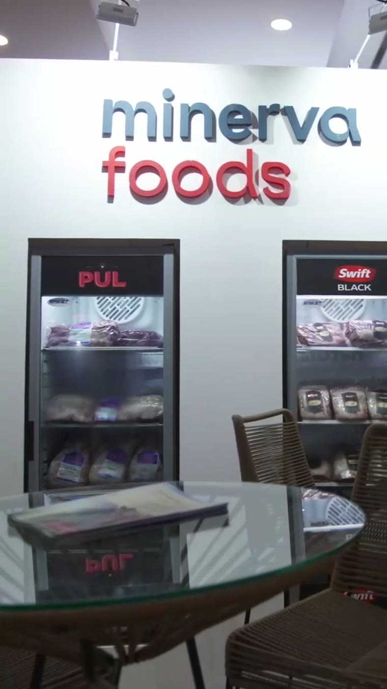 Stand corporativo de Minerva Foods en la Exposición Rural de Palermo, Buenos Aires